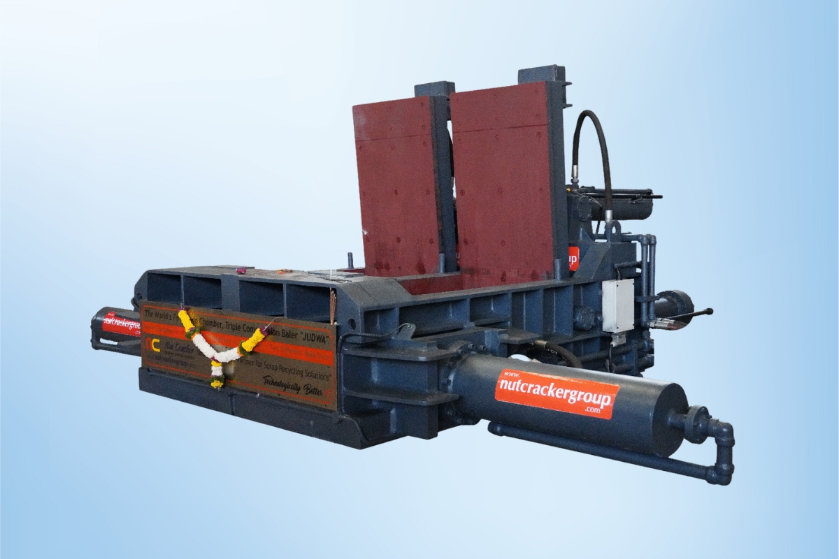 Triple Compression Baler